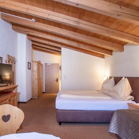 Hotel Hubertus Inkl Summer Card Зёльден Экстерьер фото