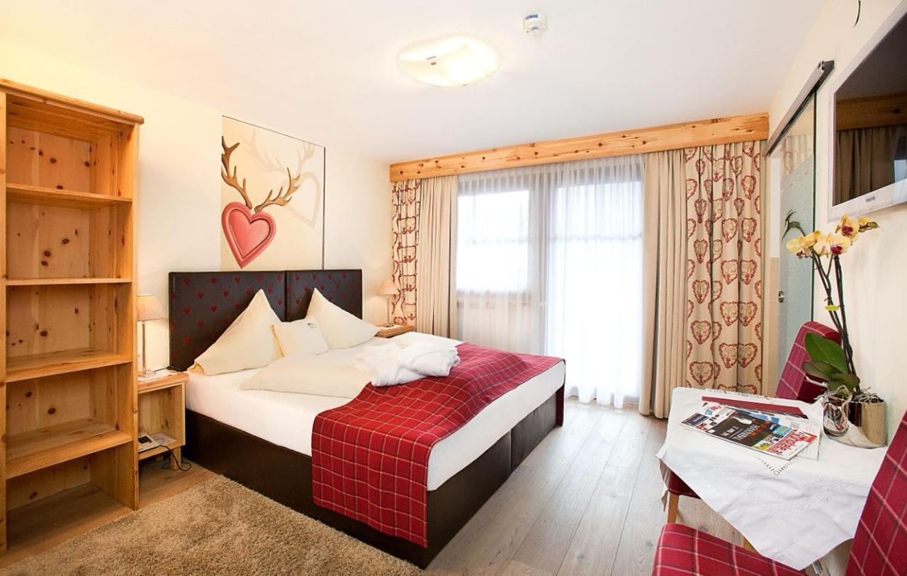 Hotel Hubertus Inkl Summer Card Зёльден Экстерьер фото
