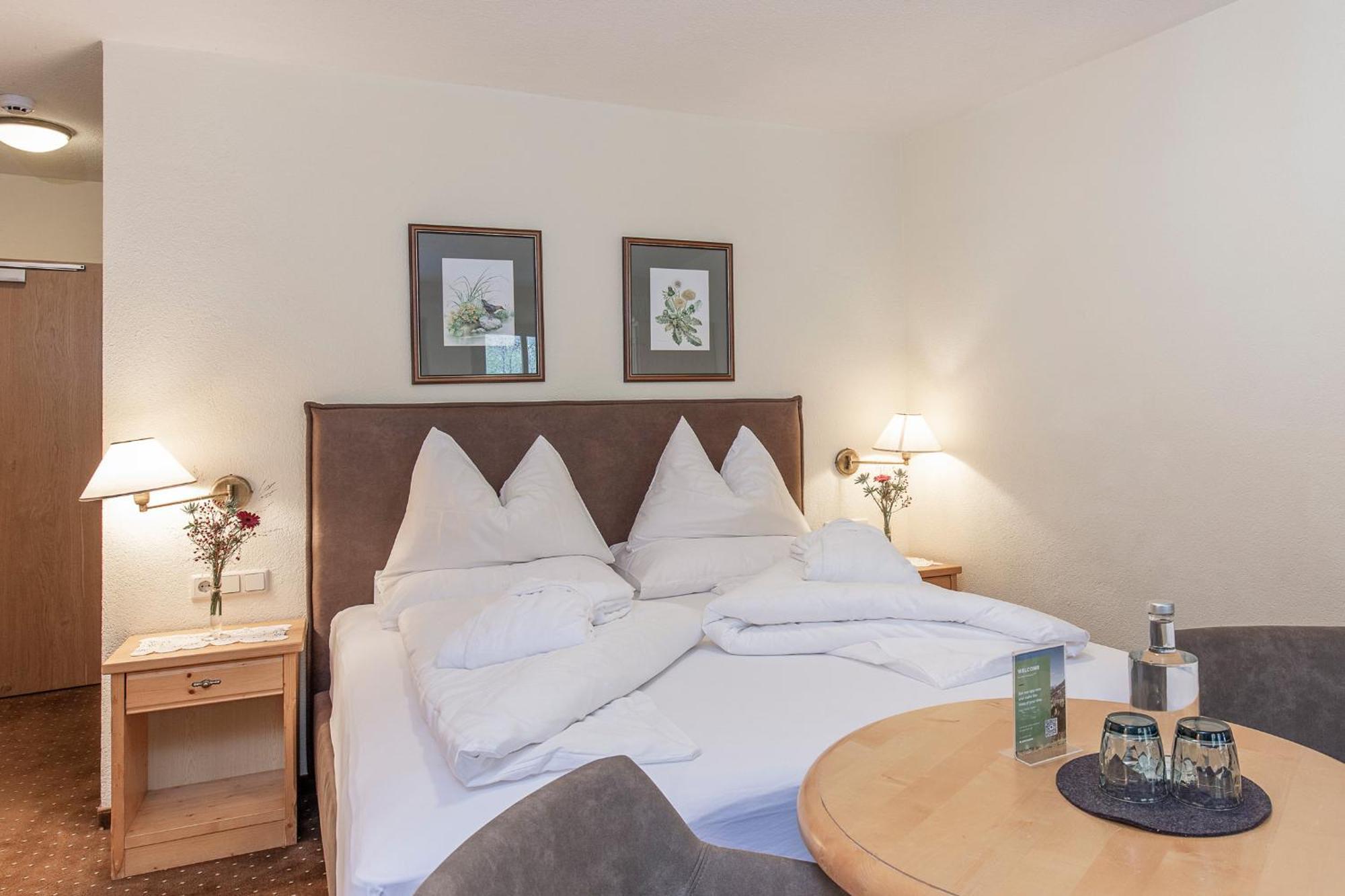 Hotel Hubertus Inkl Summer Card Зёльден Экстерьер фото